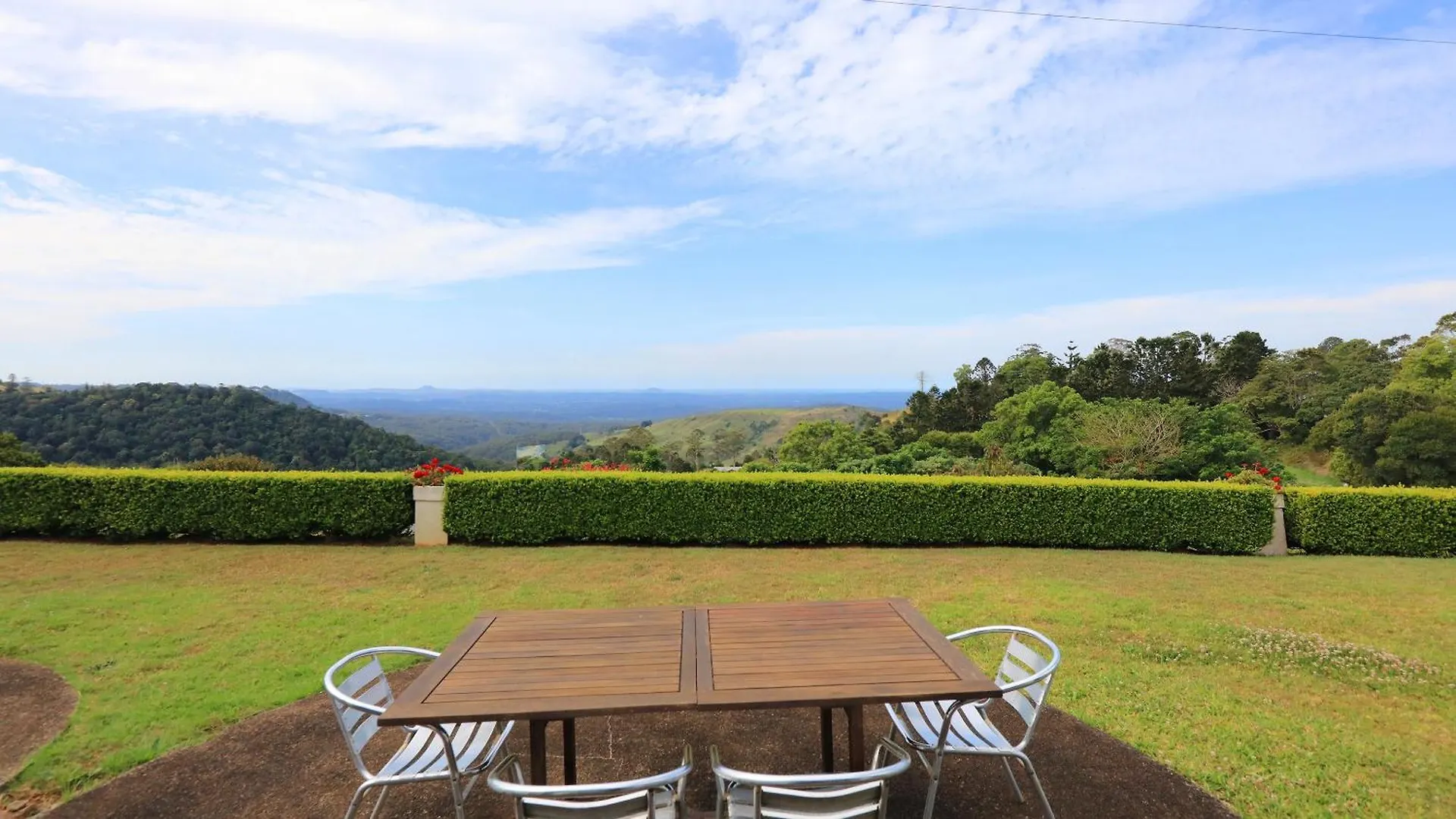 Maleny Views Motel Australia